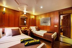 Maldives Liveaboard - Conte Max.